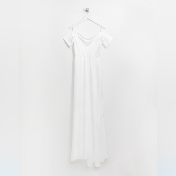 Missguided Off the Shoulder Fishtail White Maxi Dress - Picture 3 of 6